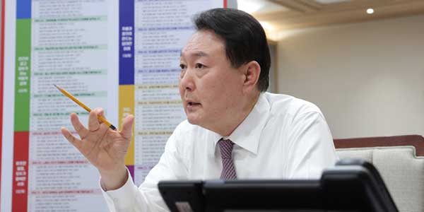 尹대통령, 文케어 폐기 공식 선언…건강보험 대수술 예고
